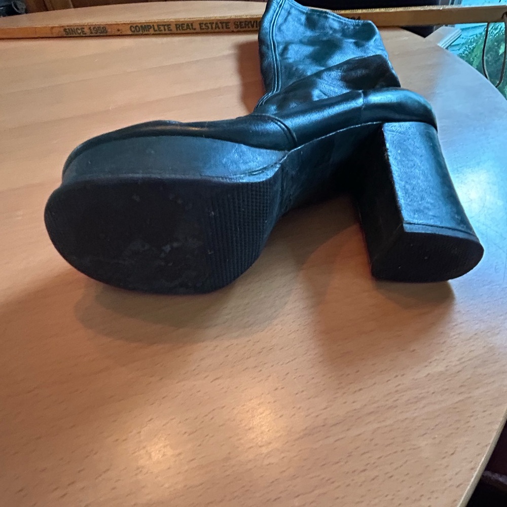 1970s Vintage Leather Platform Boots - Picture 4 of 5